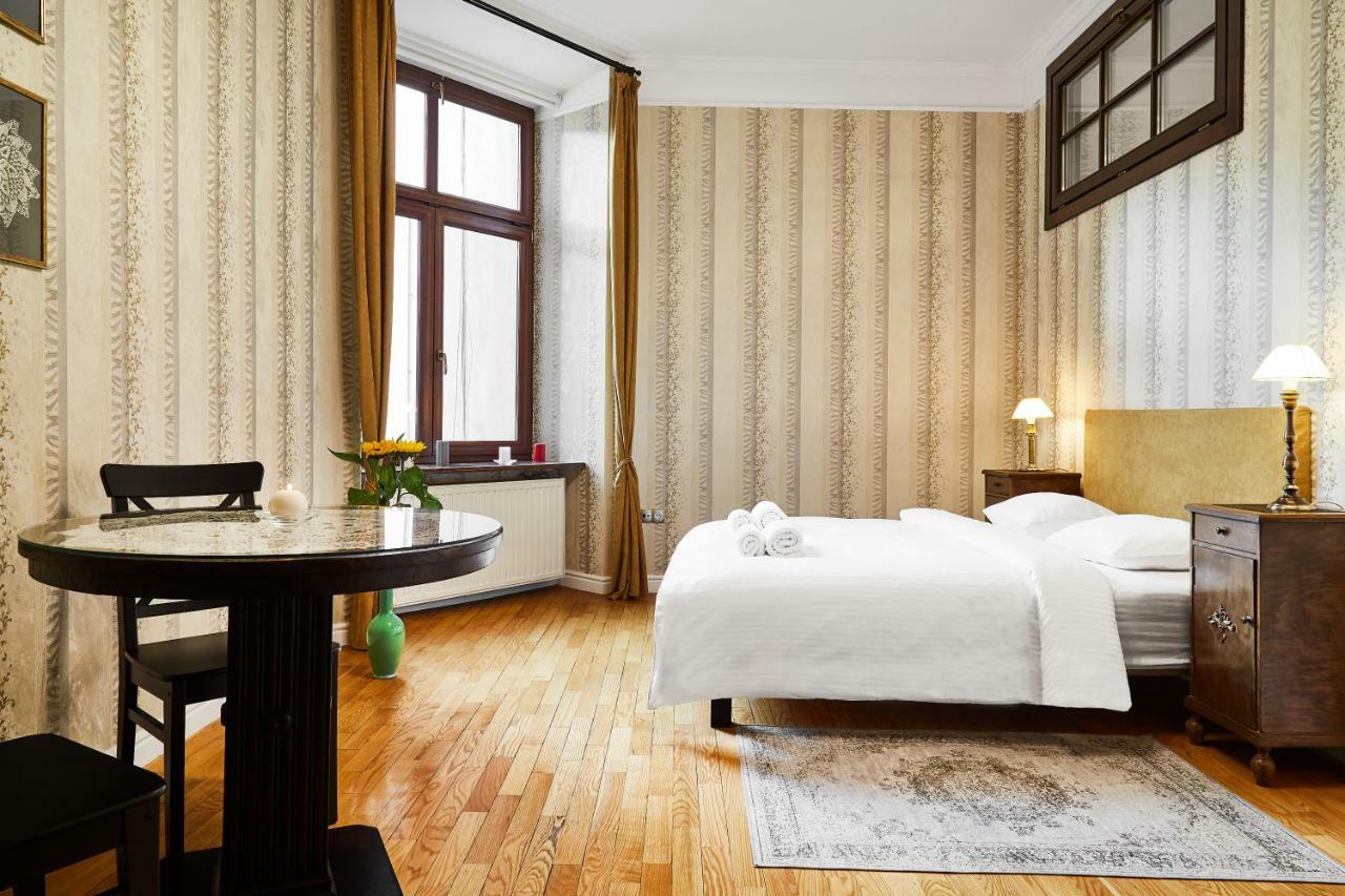 Luxury Apartment/Florianska Street Краків Екстер'єр фото